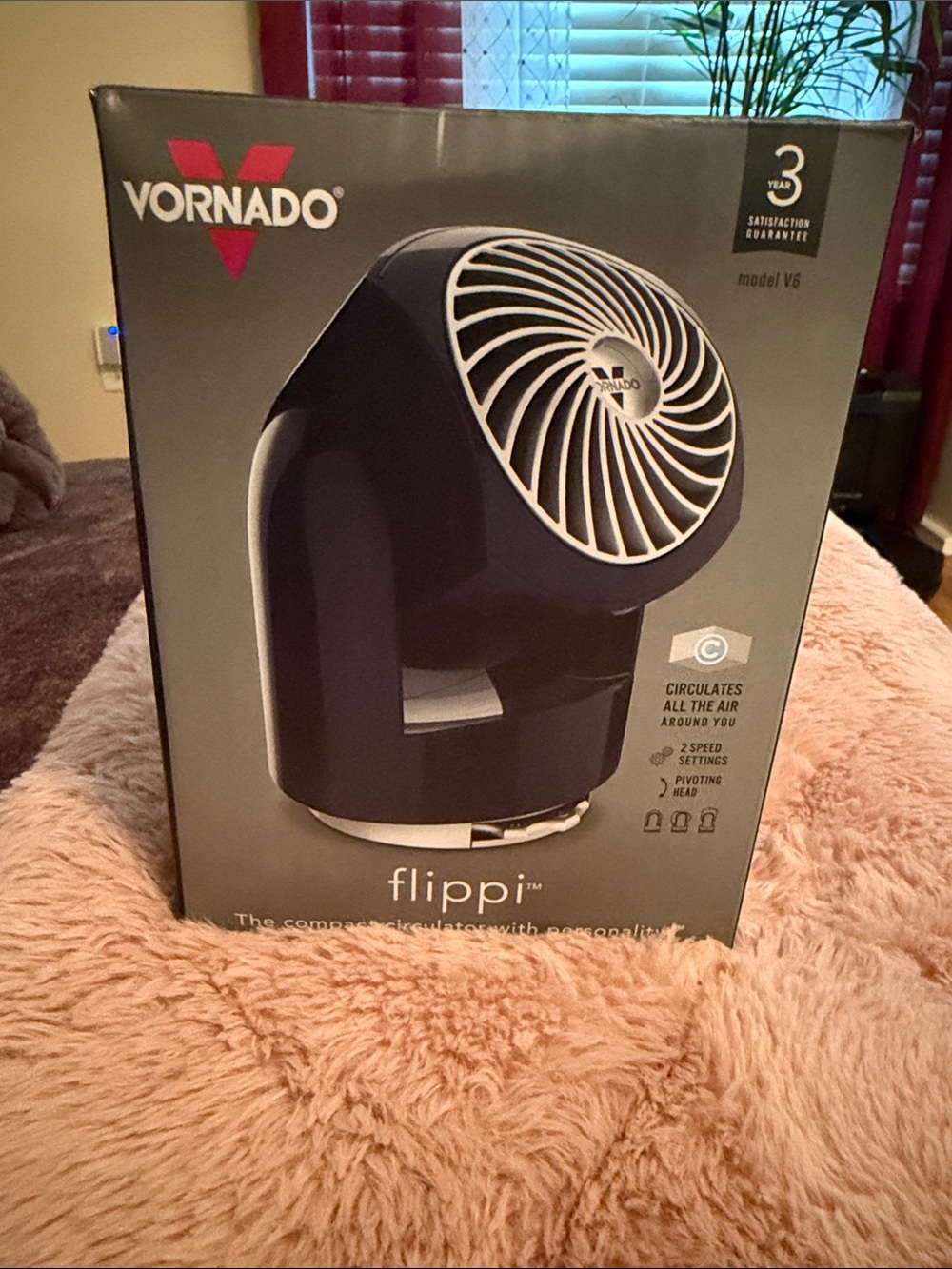 Vornado Flippi Compact Air Circulator Fan - Black